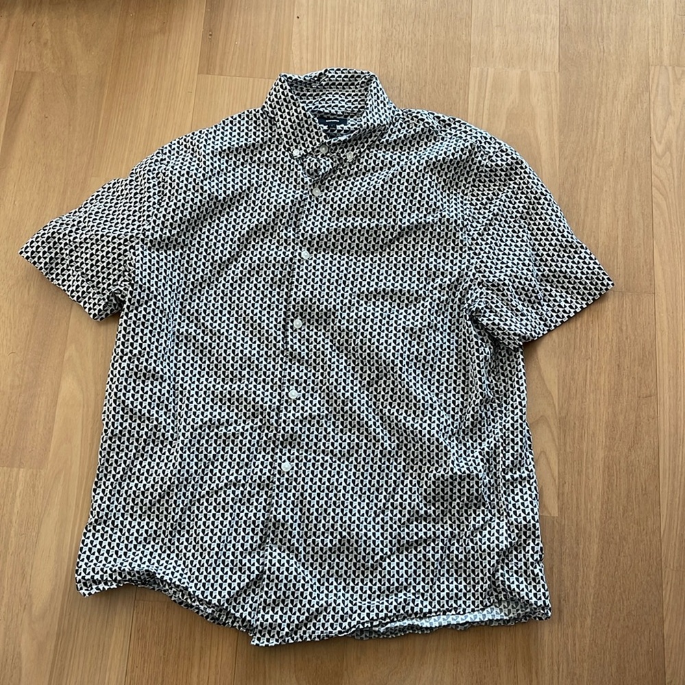 Express Men’s Short Sleeve Button Down